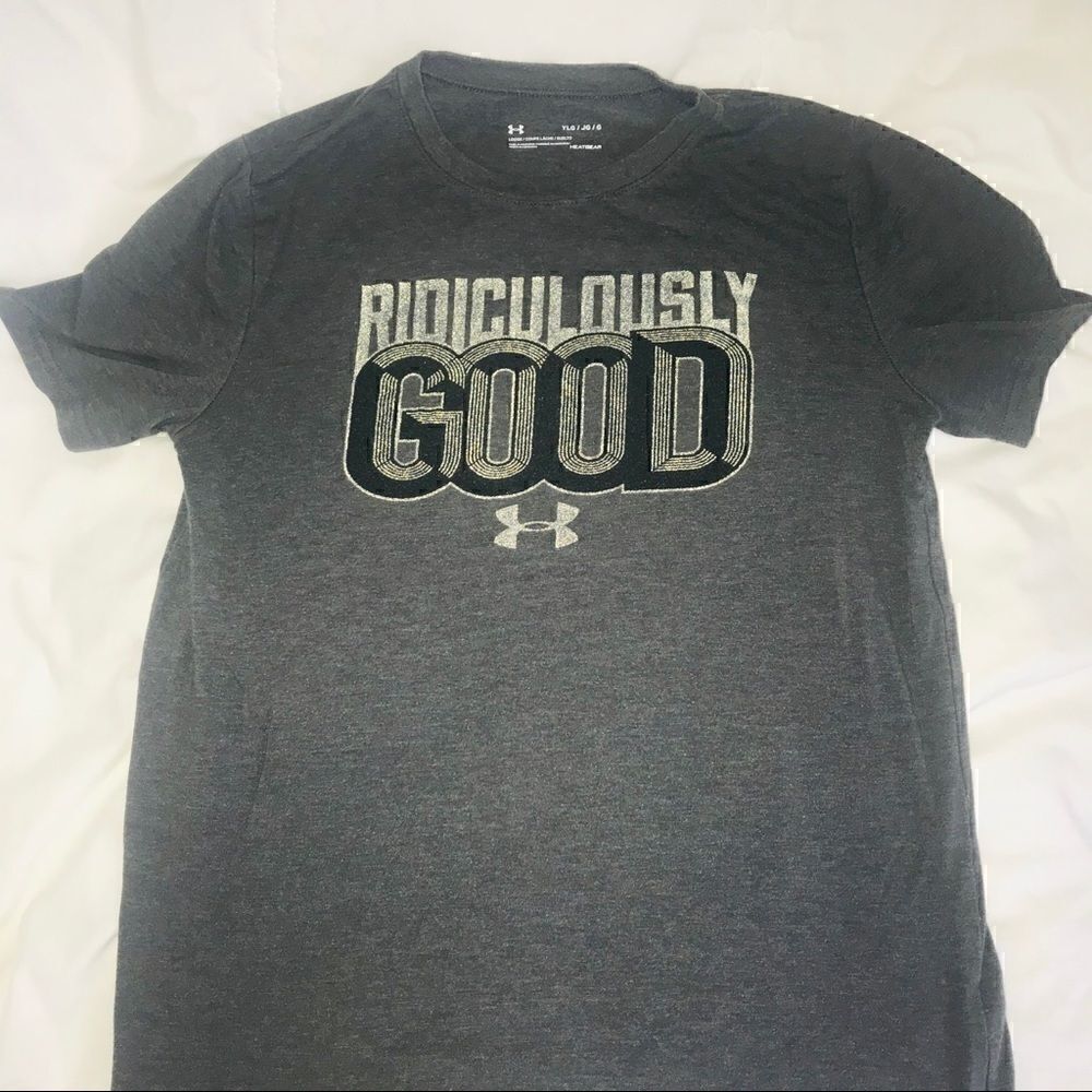 Under Armour boys athletic T-shirt size YLG